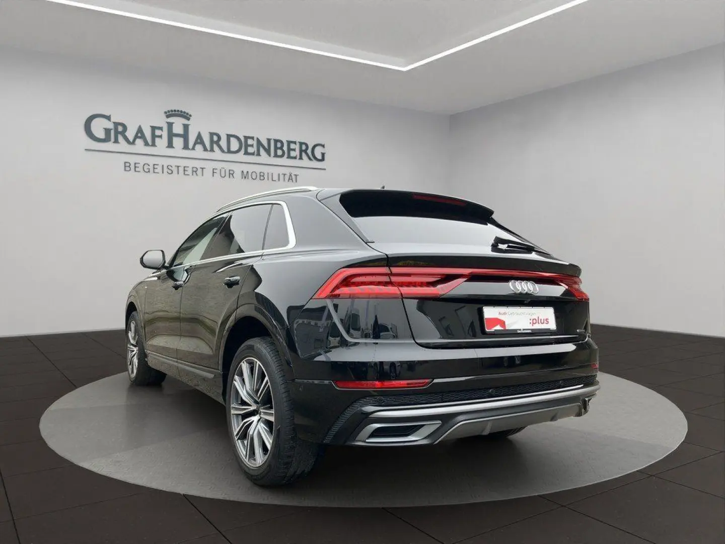 Q8 55 TFSI quattro Tiptronic S line ACC GRA Pano