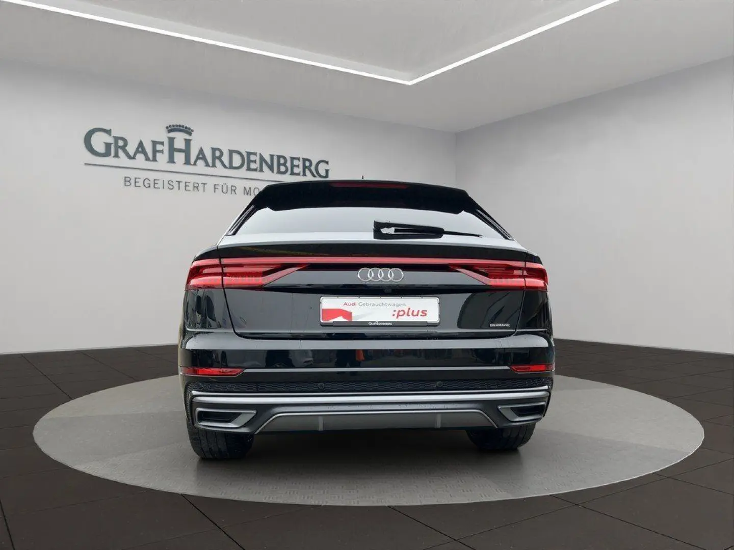 Q8 55 TFSI quattro Tiptronic S line ACC GRA Pano