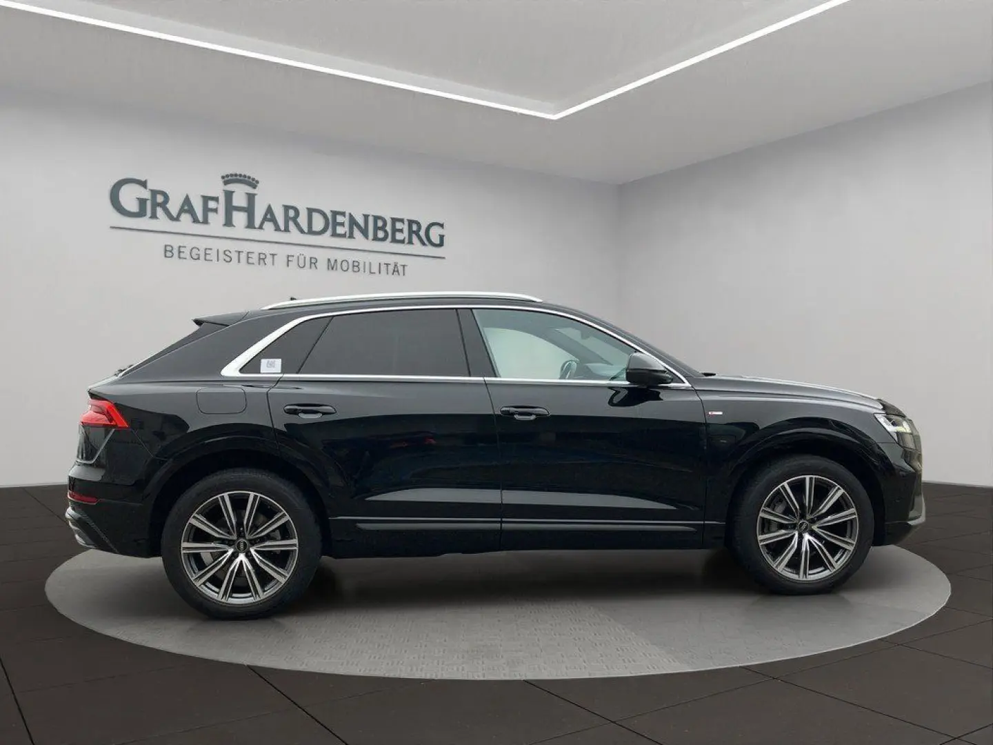 Q8 55 TFSI quattro Tiptronic S line ACC GRA Pano