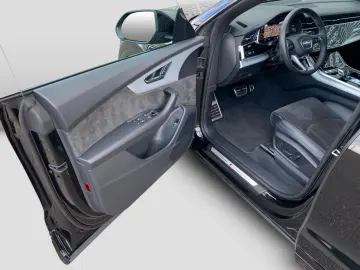Q8 55TFSI quattro S tronic Matrix B&O Pano CAM
