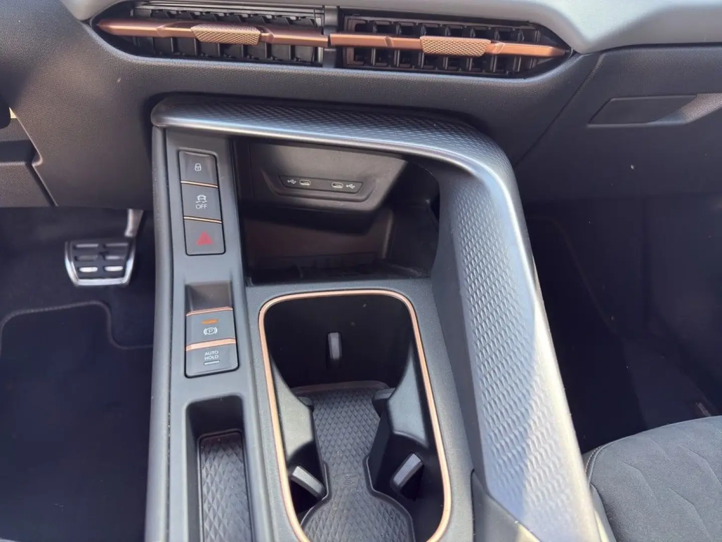 Terramar e-Hybrid 1.5 TSI DSG VZ COPPER DCC MATR