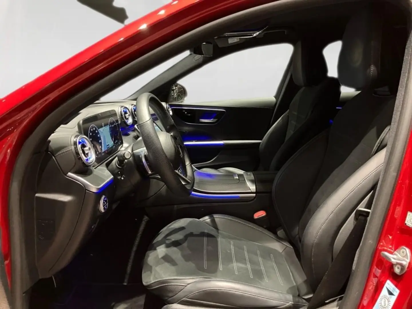 C 300 d AMG-Line Night DISTR HUP Standhz KEYLESS