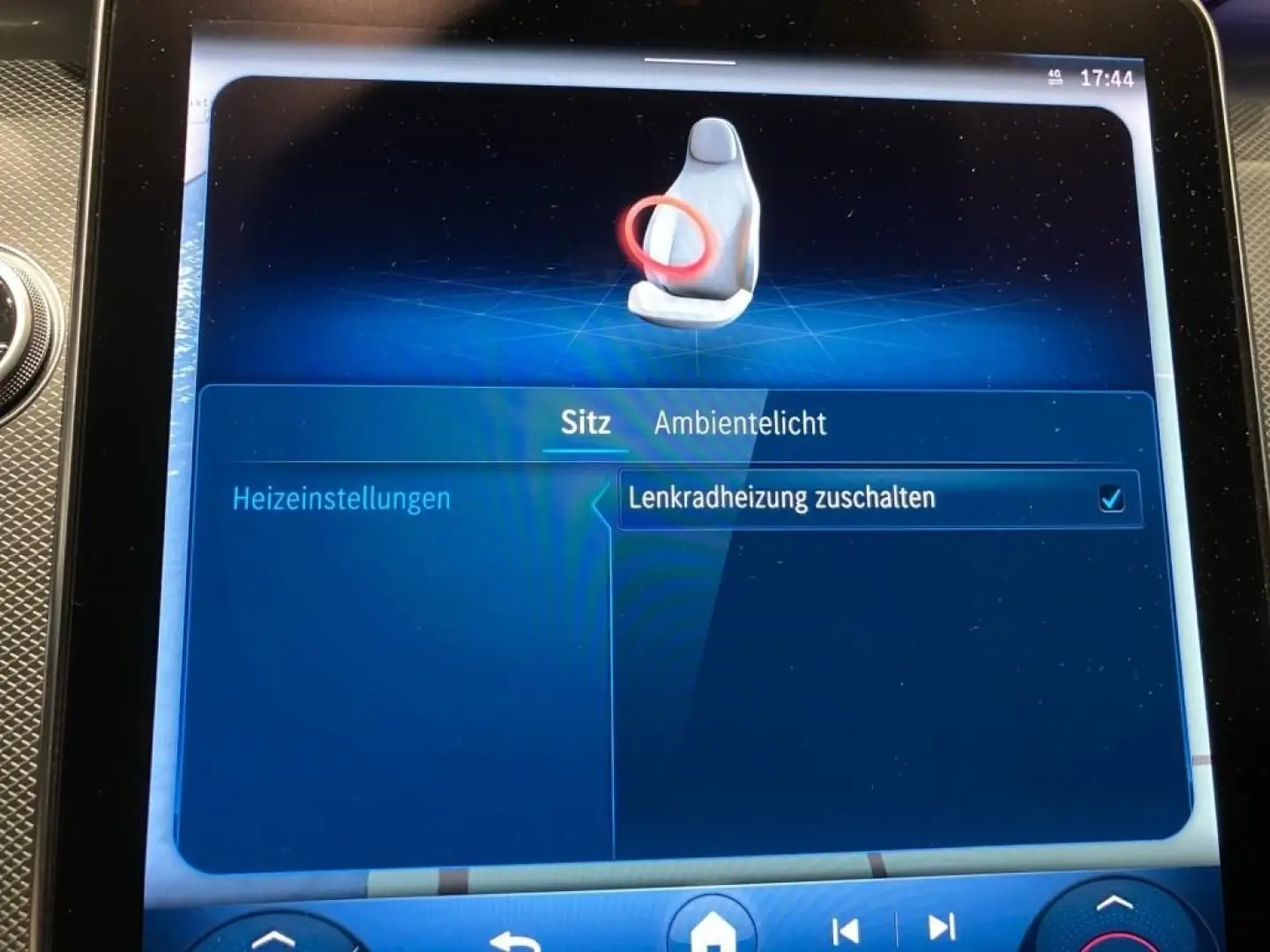 C 300 d AMG-Line Night DISTR HUP Standhz KEYLESS