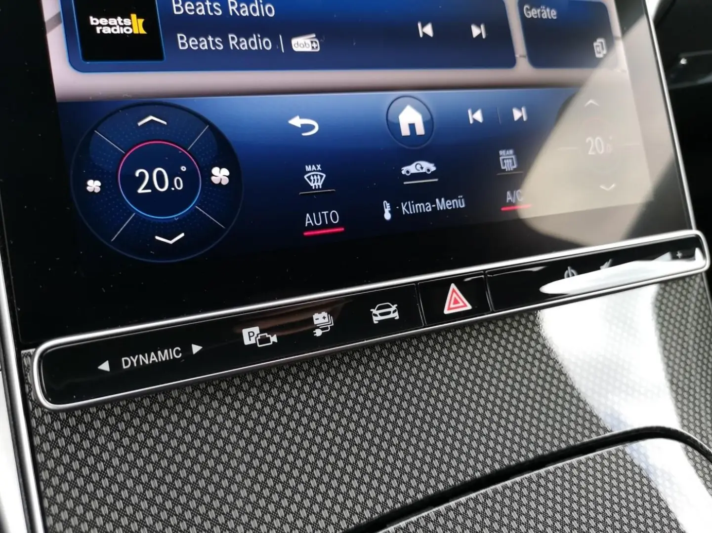 C 300 e AMG Burmester SpurH Night-Paket LED SHZ