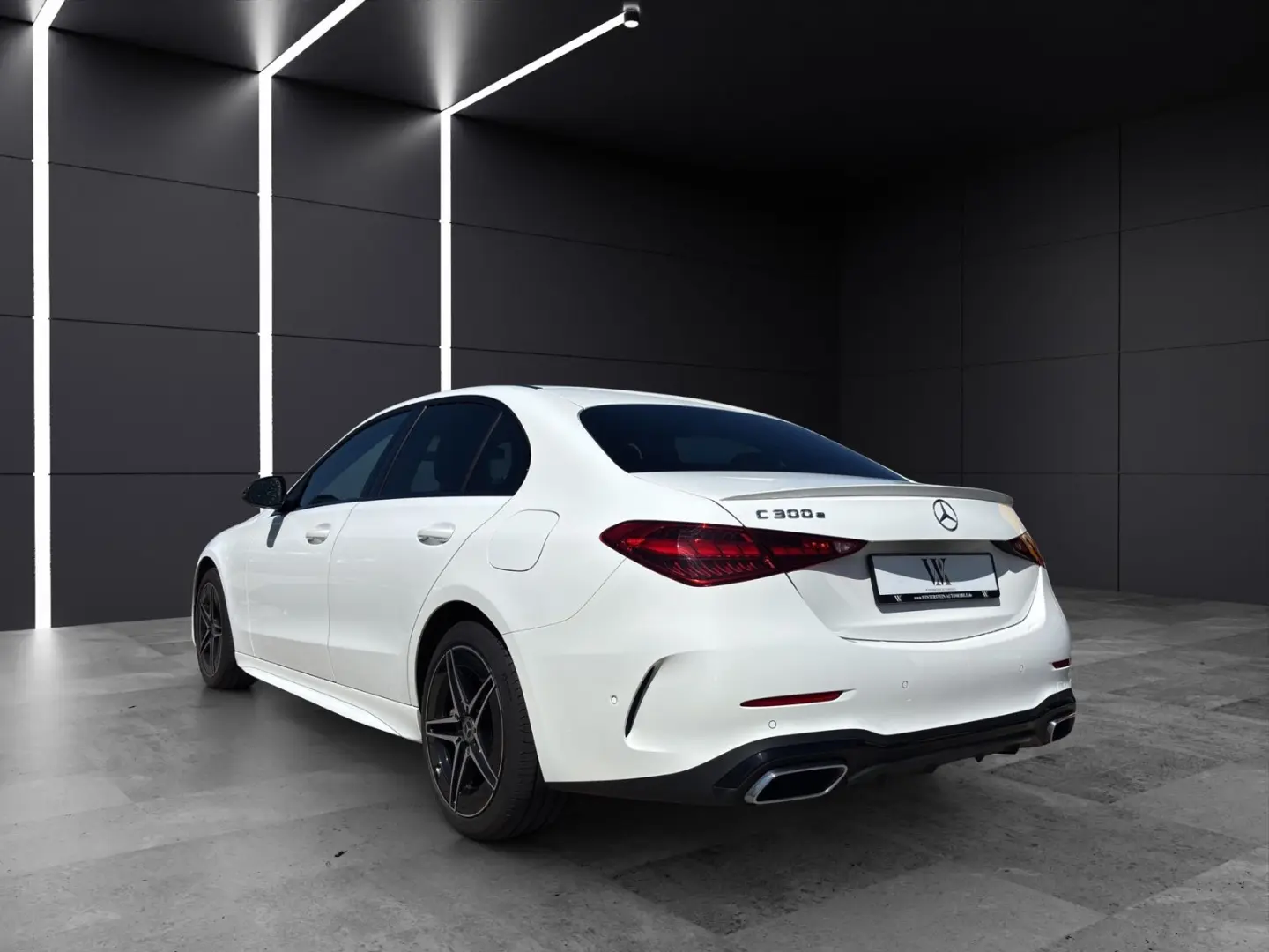 C300e   Lim.   AHK   AMG & Night  Garantie