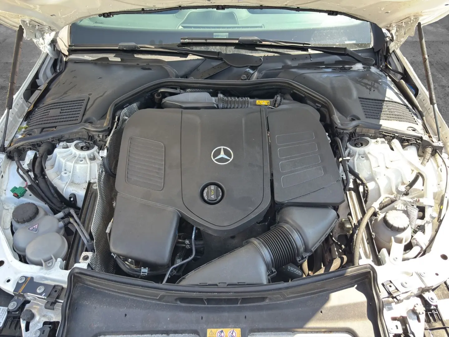 C300e   Lim.   AHK   AMG & Night  Garantie