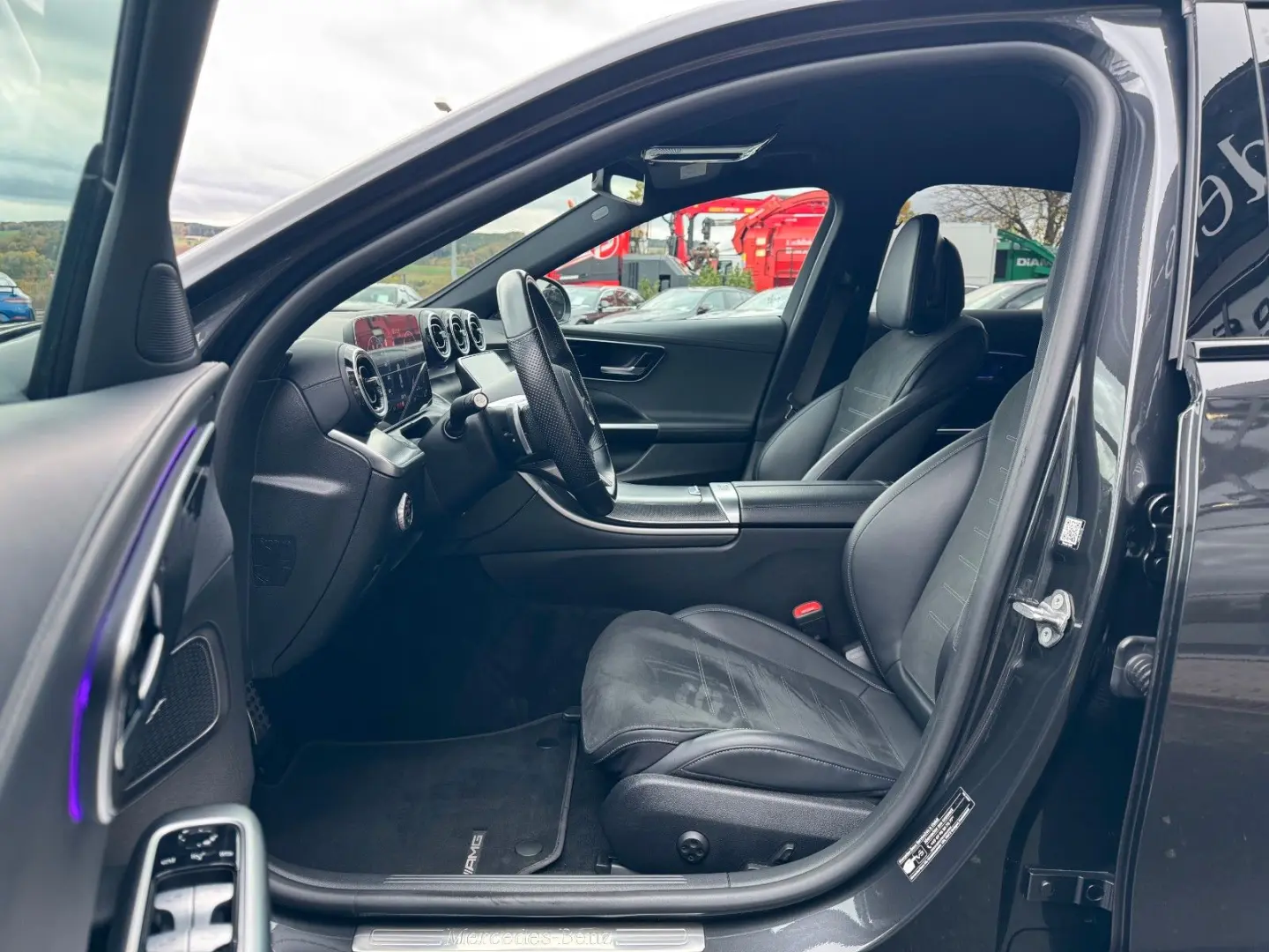 C 300d AMG AHK RFK Ambiente Night SportfahrW