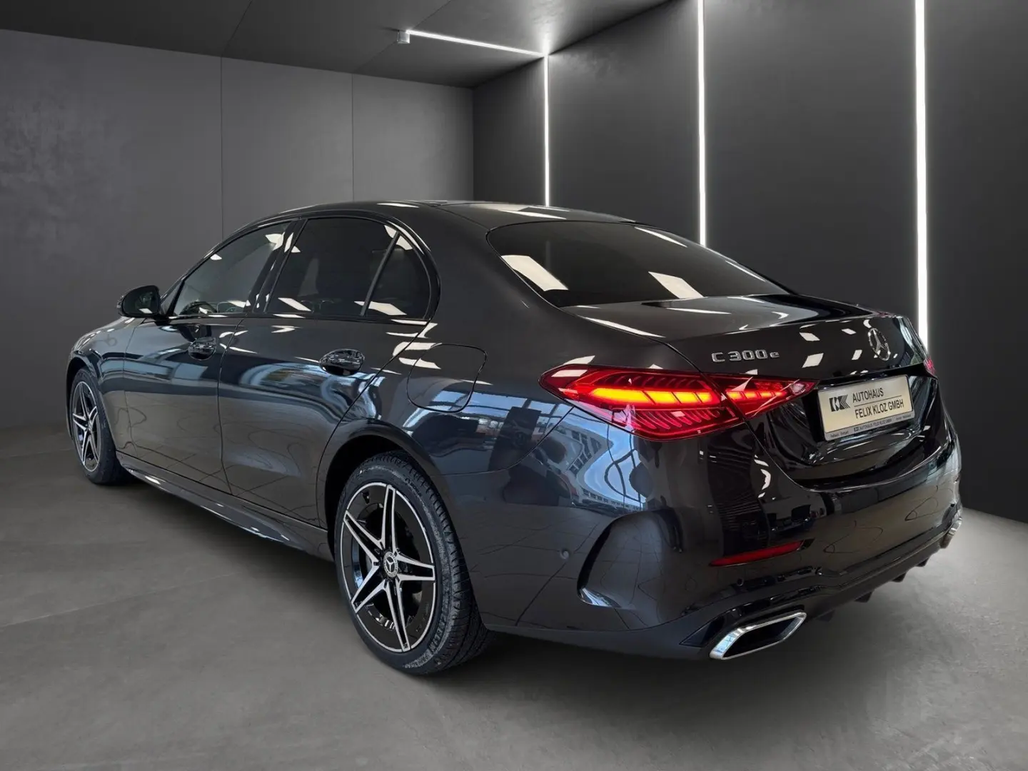 C 300 e AMG Distronic 360 Head-Up Totwinkel LED