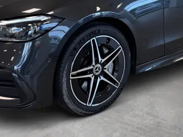C 300 e AMG Distronic 360 Head-Up Totwinkel LED