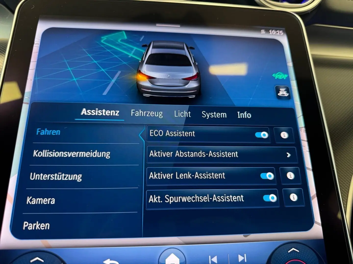 C 300 e AMG Distronic 360 Head-Up Totwinkel LED