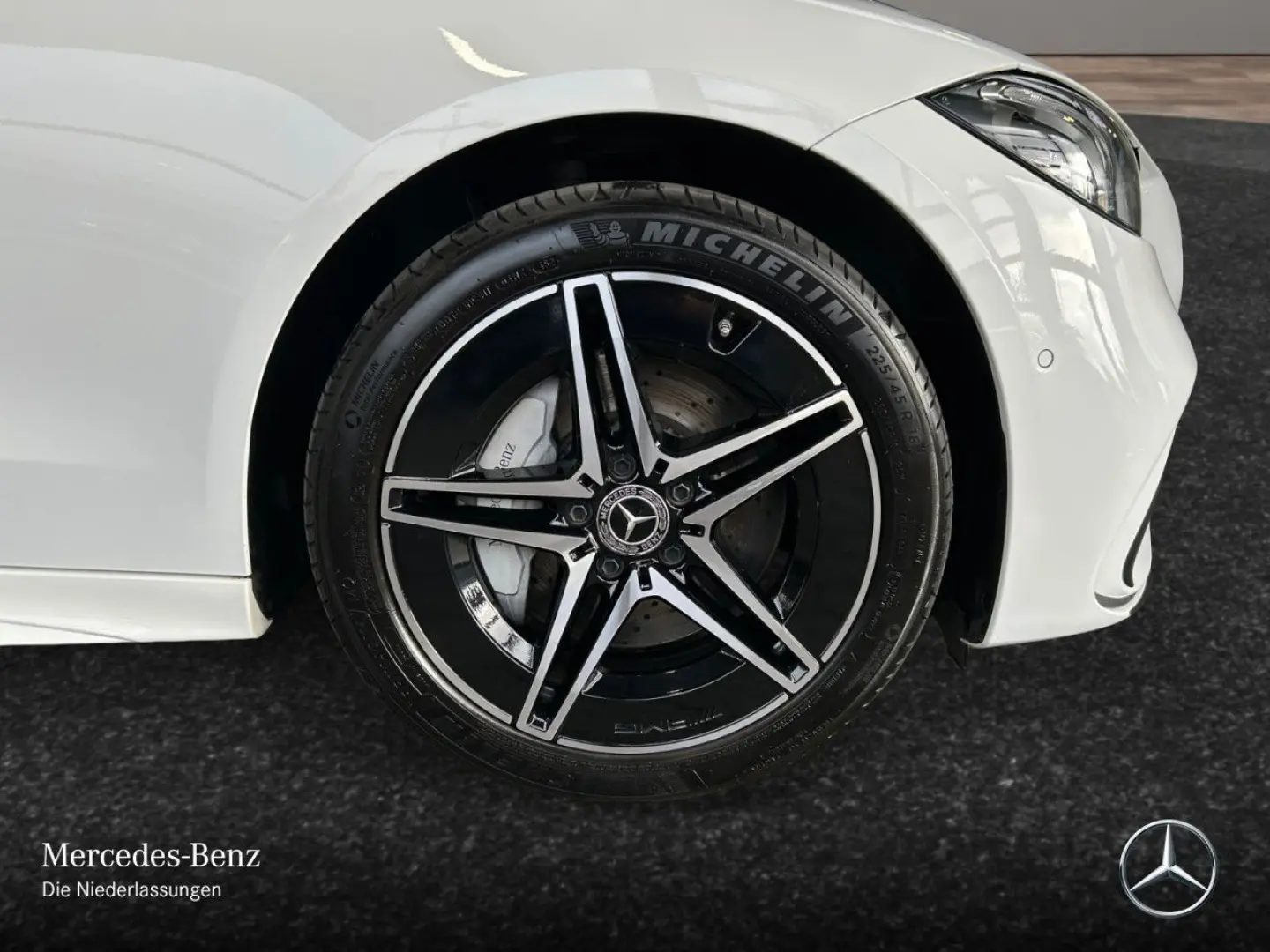 C 300 e AMG Night Distr 360 LED Sound Ambi SHZ