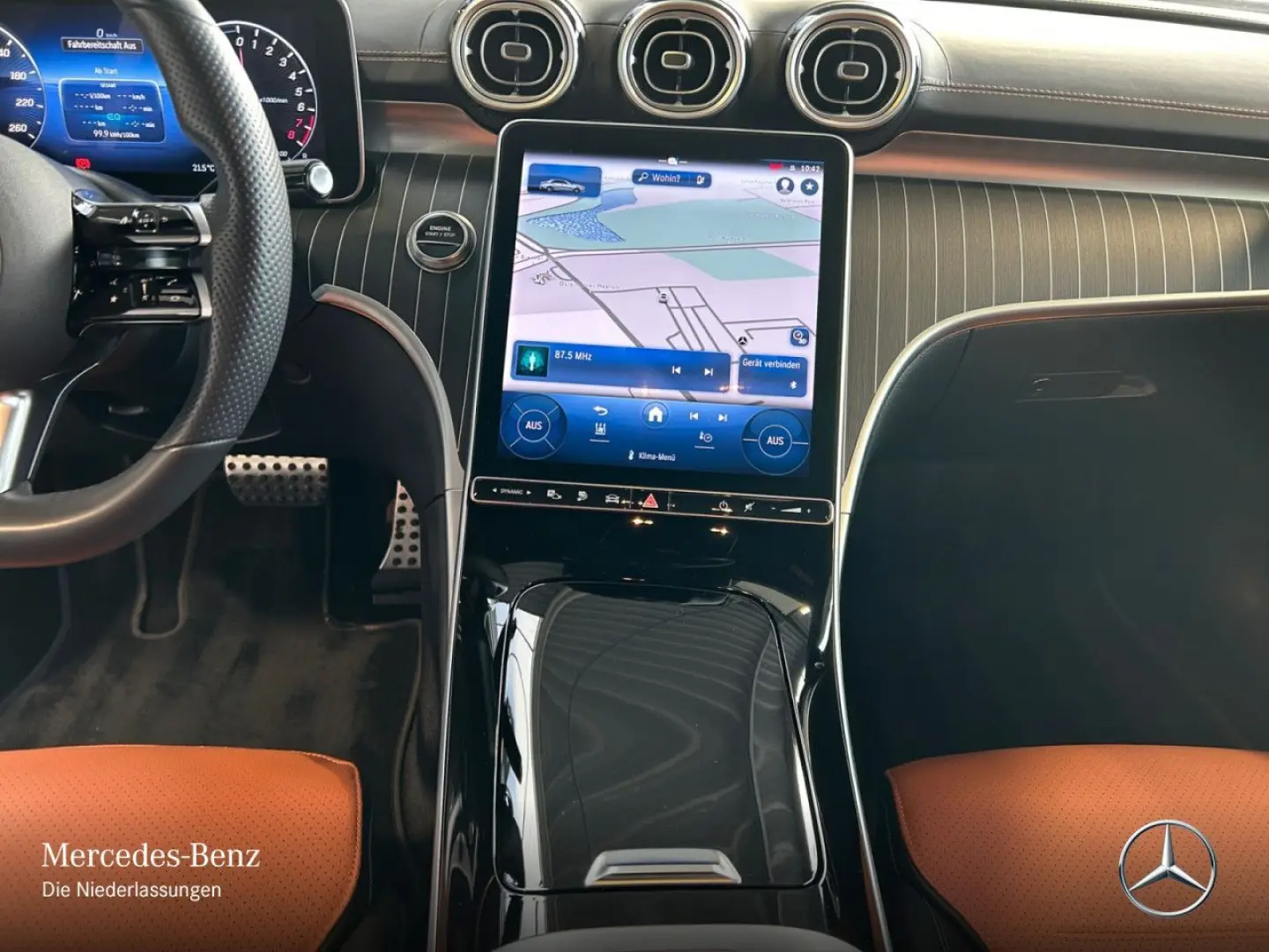 C 300 e AMG Night Distr 360 LED Sound Ambi SHZ