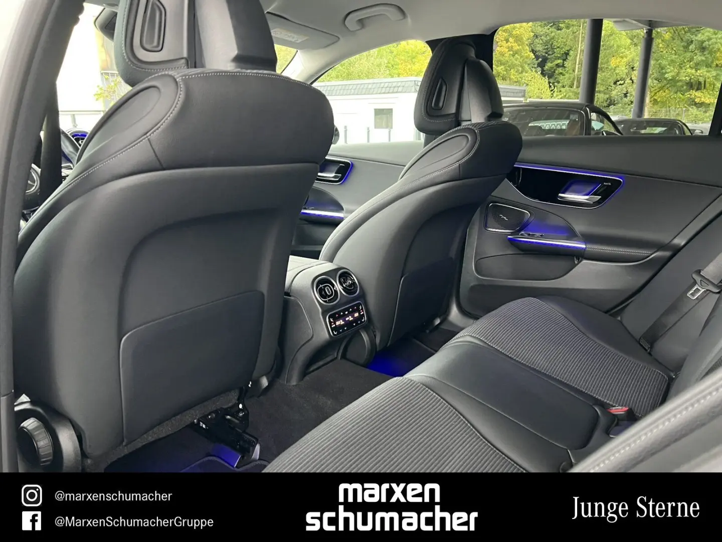 C 300 e AVANTGARDE Night 360  AdvSound Ambiente