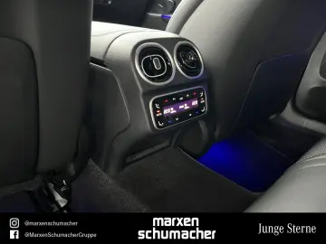 C 300 e AVANTGARDE Night 360  AdvSound Ambiente