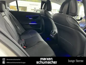 C 300 e AVANTGARDE Night 360  AdvSound Ambiente