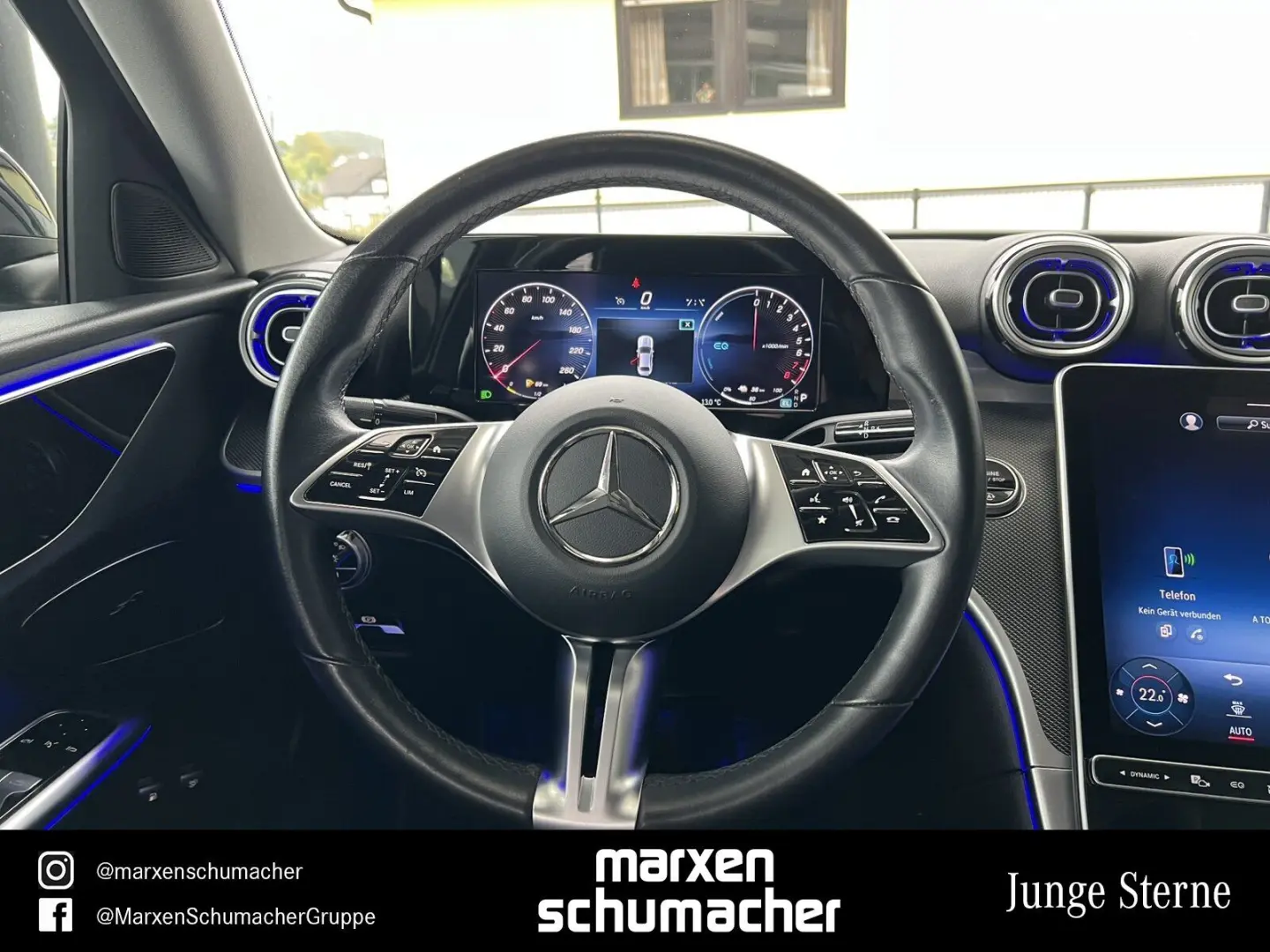 C 300 e AVANTGARDE Night 360  AdvSound Ambiente