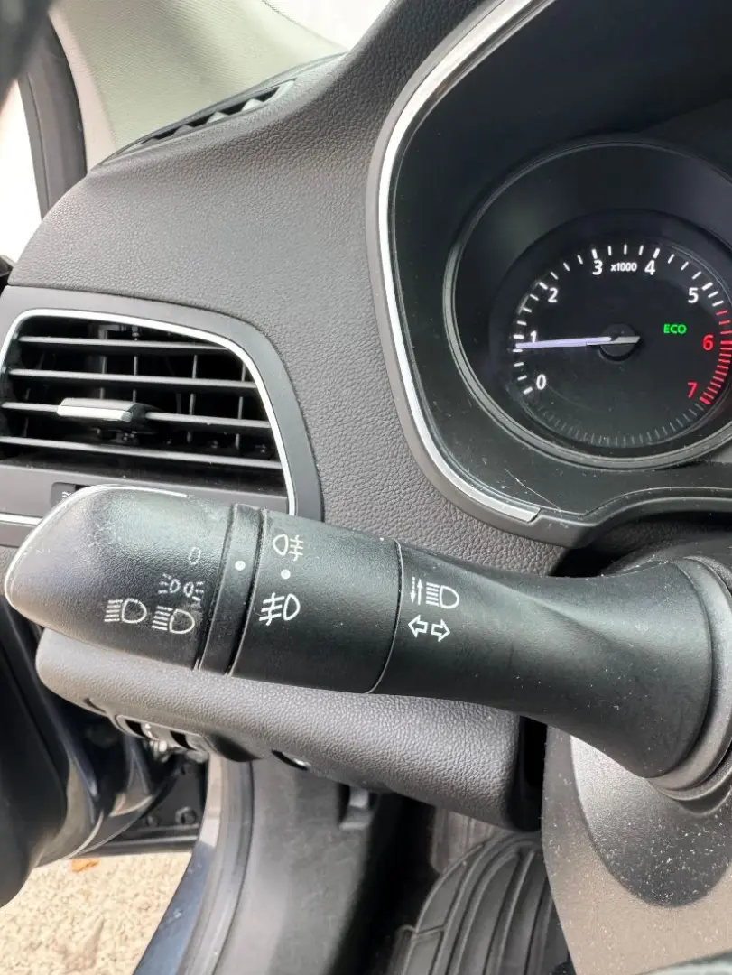 RENAULT MEGANE 1.2 TCe 130CP Life