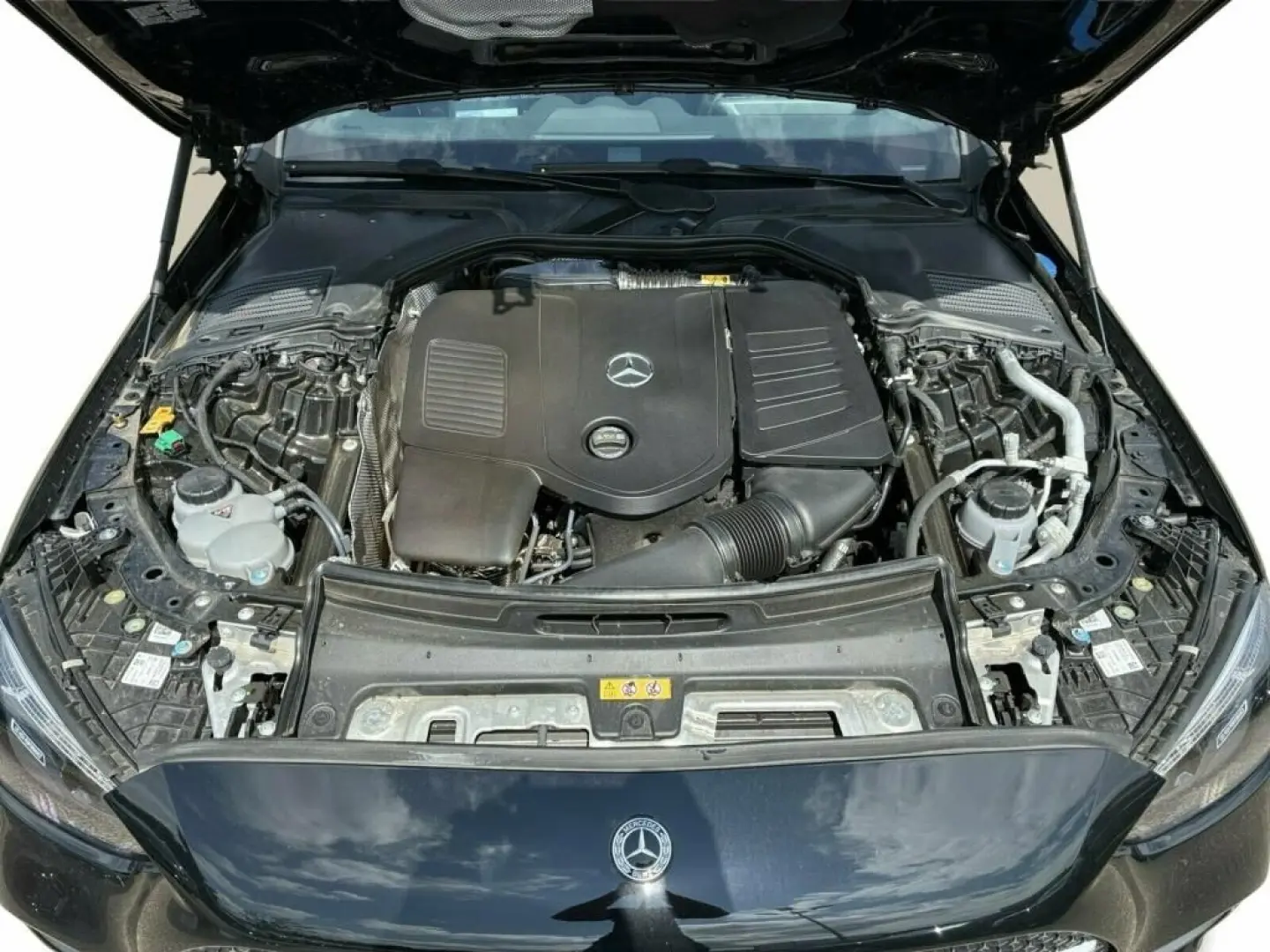 C 300 e AMG AUT Kam. KeyLess KlimaA LED LM Navi