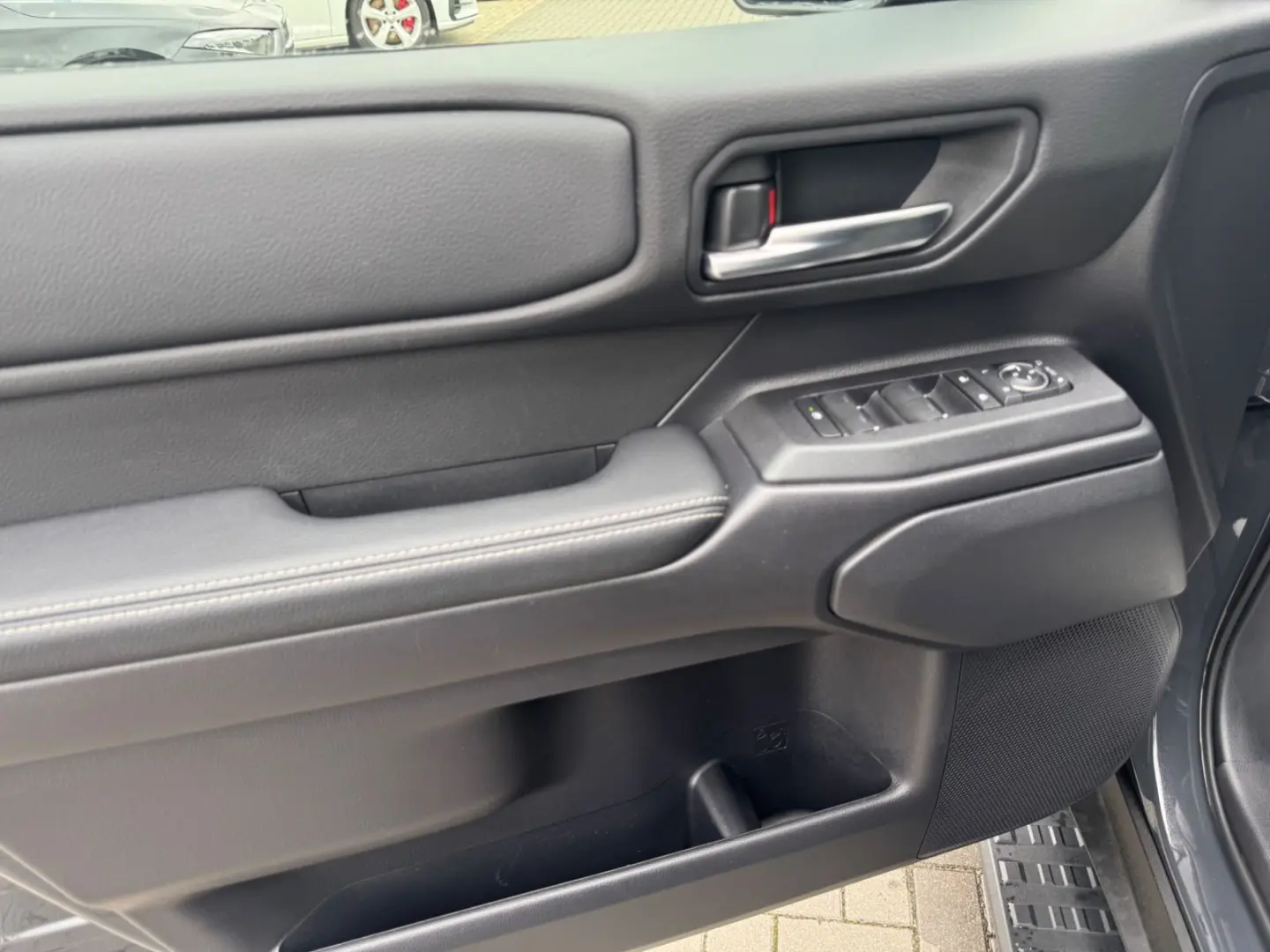 Land Cruiser 2.8 D-4D 4WD Executive  SOFORT