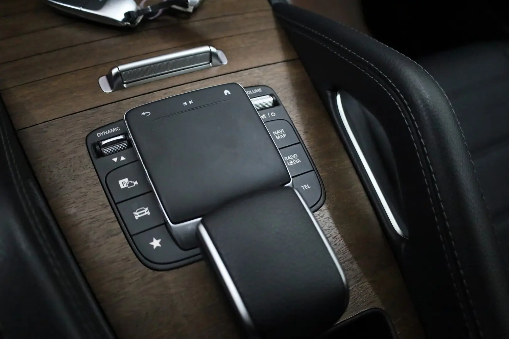 GLE 350d 4M Leder Navi 360Kamera Pano HUD AHK