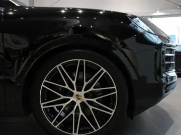 Cayenne Coupe E-Hybrid