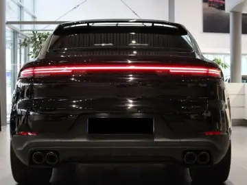 Cayenne Coupe E-Hybrid