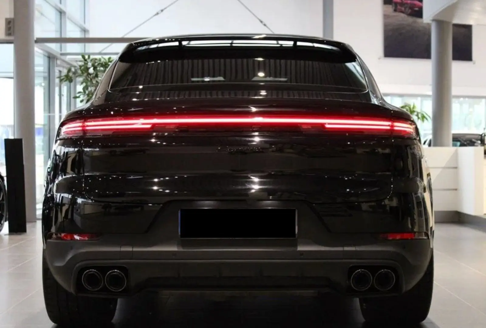 Cayenne Coupe E-Hybrid