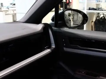 Cayenne Coupe E-Hybrid