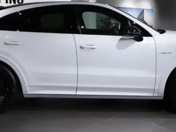 Cayenne Coupe E-Hybrid