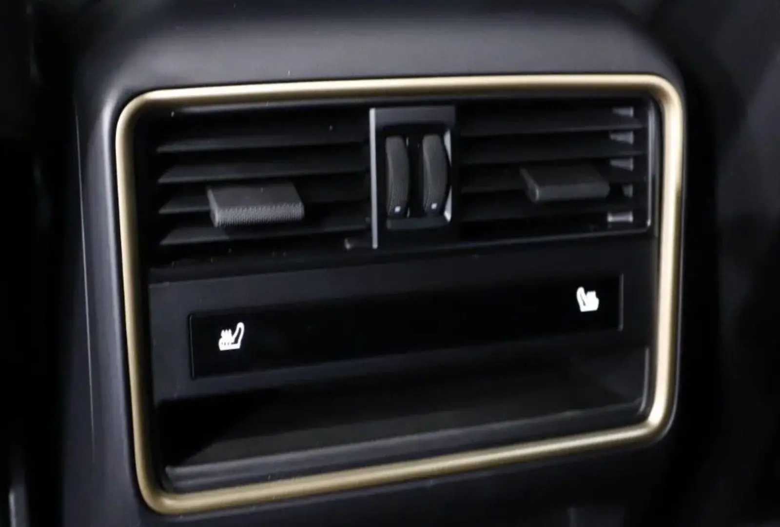 Cayenne Coupe E-Hybrid