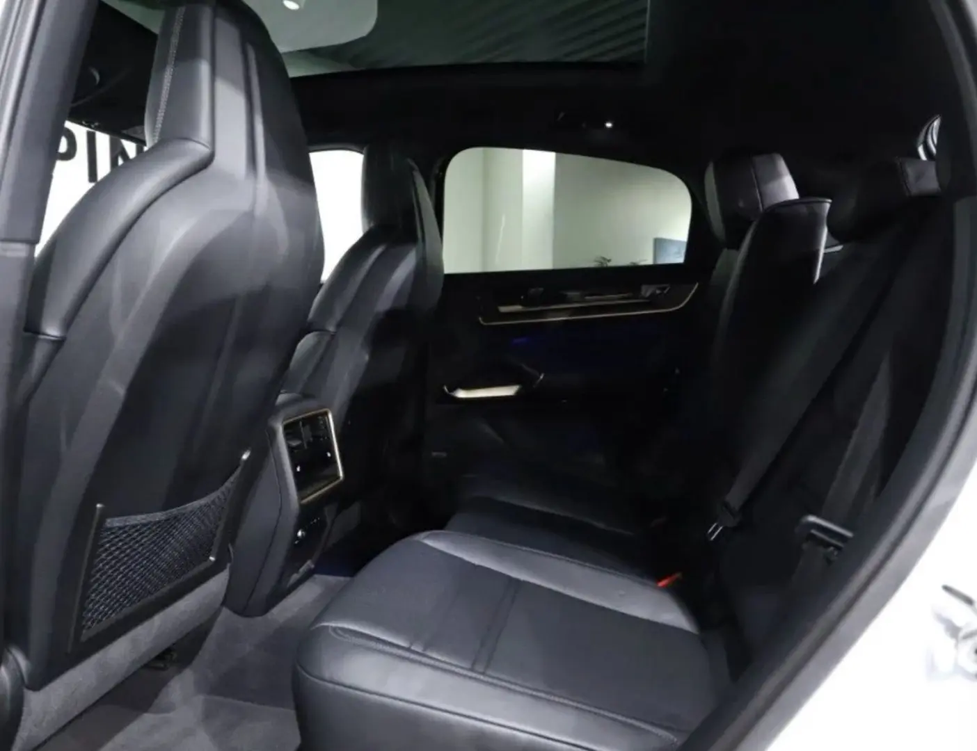 Cayenne Coupe E-Hybrid