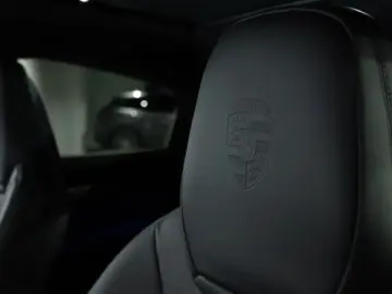 Cayenne Coupe E-Hybrid