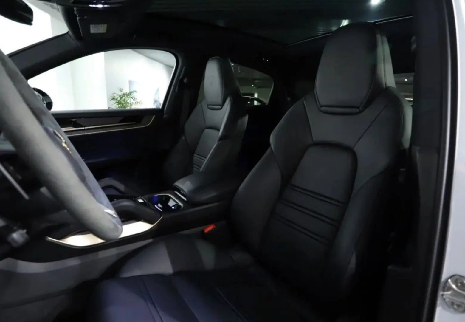 Cayenne Coupe E-Hybrid