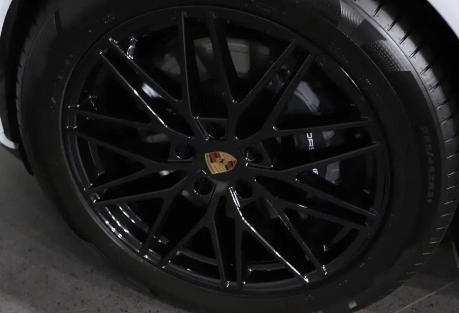 Cayenne Coupe E-Hybrid