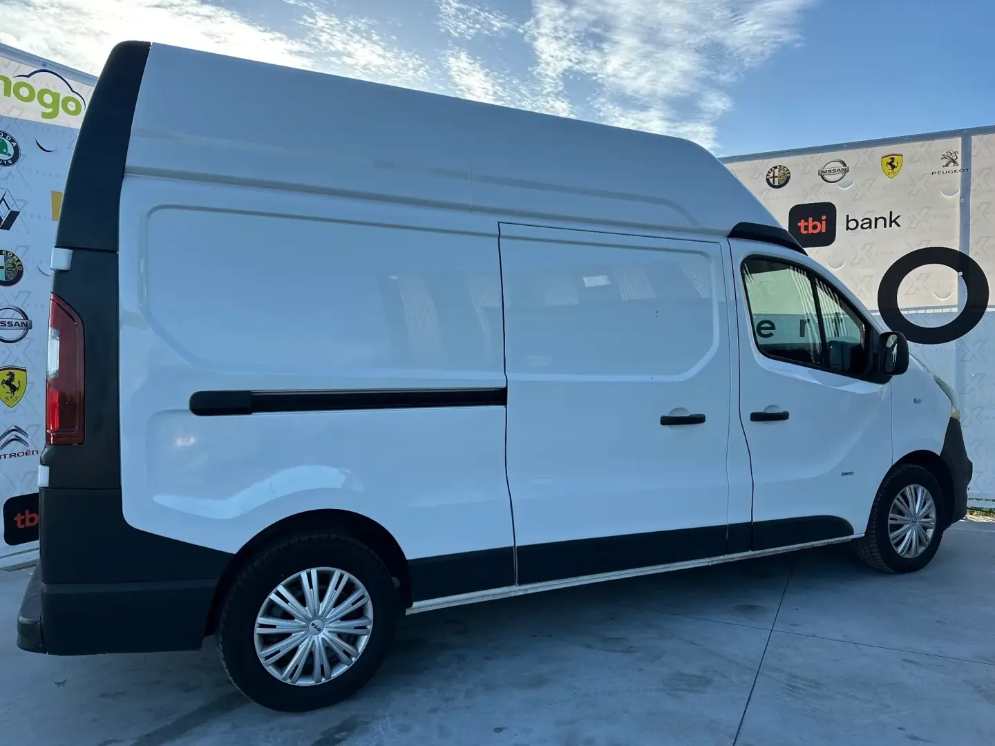 Opel VIVARO-B