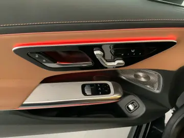 CLE 300 4M Coupé AMG Premium  Pano DISTRO HAL