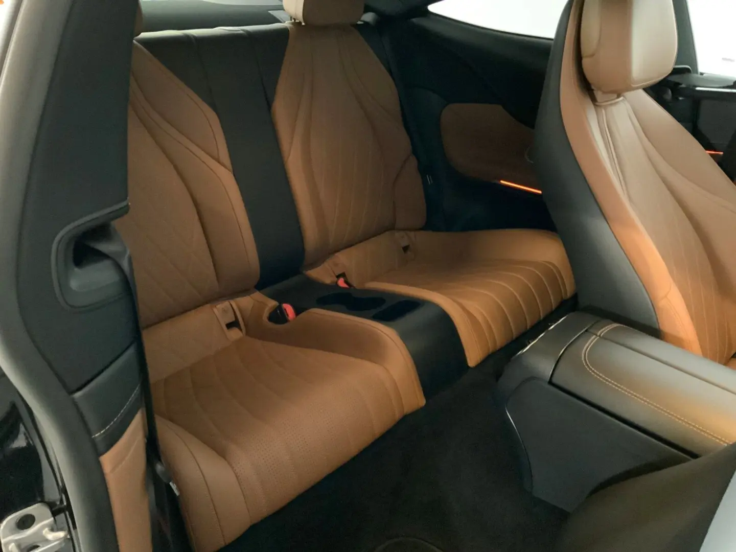 CLE 300 4M Coupé AMG Premium  Pano DISTRO HAL