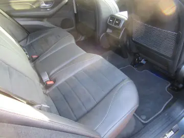 GLE 300 d 4Matic AMG LED PANORAMA DIGITAL NAVI