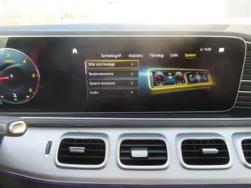 GLE 300 d 4Matic AMG LED PANORAMA DIGITAL NAVI