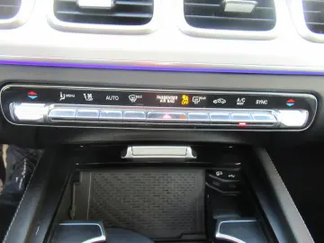 GLE 300 d 4Matic AMG LED PANORAMA DIGITAL NAVI