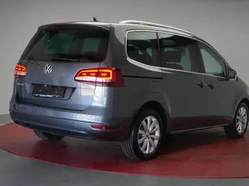 Sharan 2.0 TDI DSG Highline Navi Leder ACC Kamer