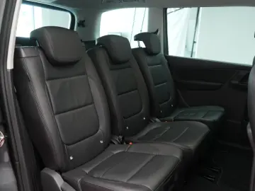 Sharan 2.0 TDI DSG Highline Navi Leder ACC Kamer