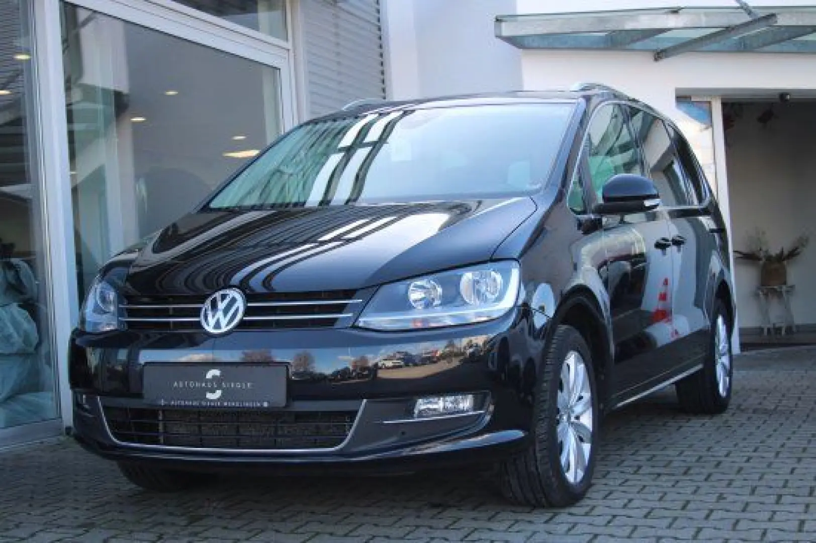 Sharan 4Motion 2.0 TDI Highline Pano Navi Leder