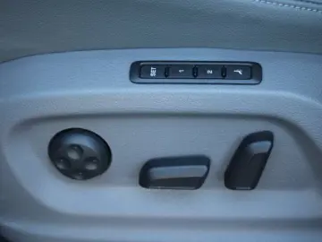 Sharan 4Motion 2.0 TDI Highline Pano Navi Leder