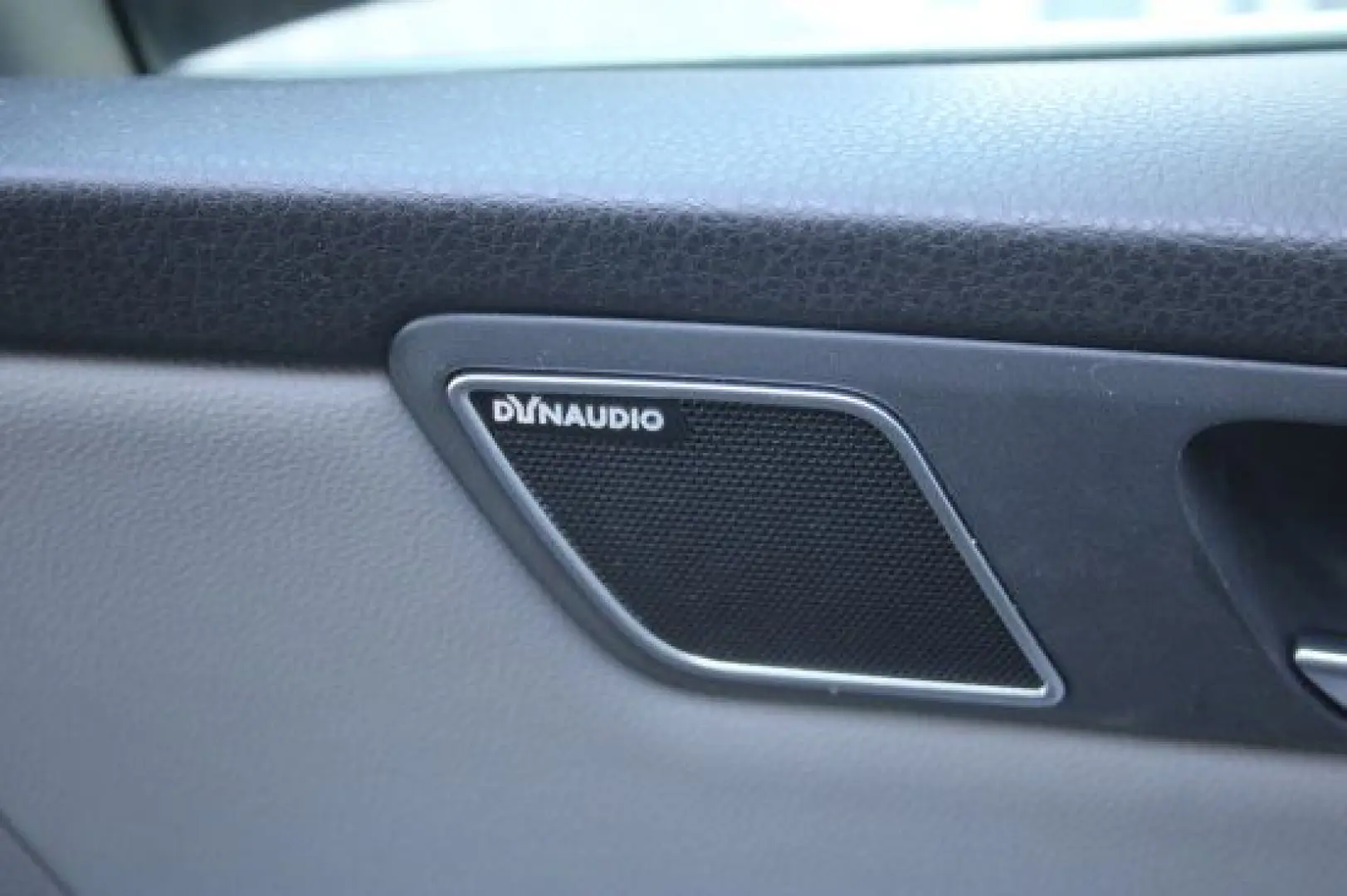 Sharan 4Motion 2.0 TDI Highline Pano Navi Leder