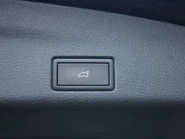 Sharan 4Motion 2.0 TDI Highline Pano Navi Leder