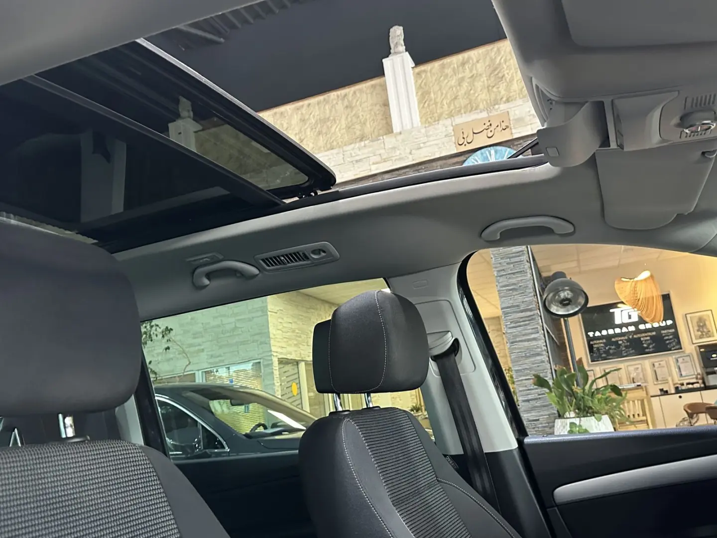 Sharan Comfortline 7-Sitzer Pano. Dynaudio R.Cam