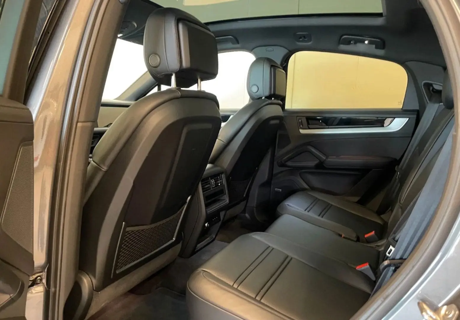 Cayenne Coupe E-Hybrid