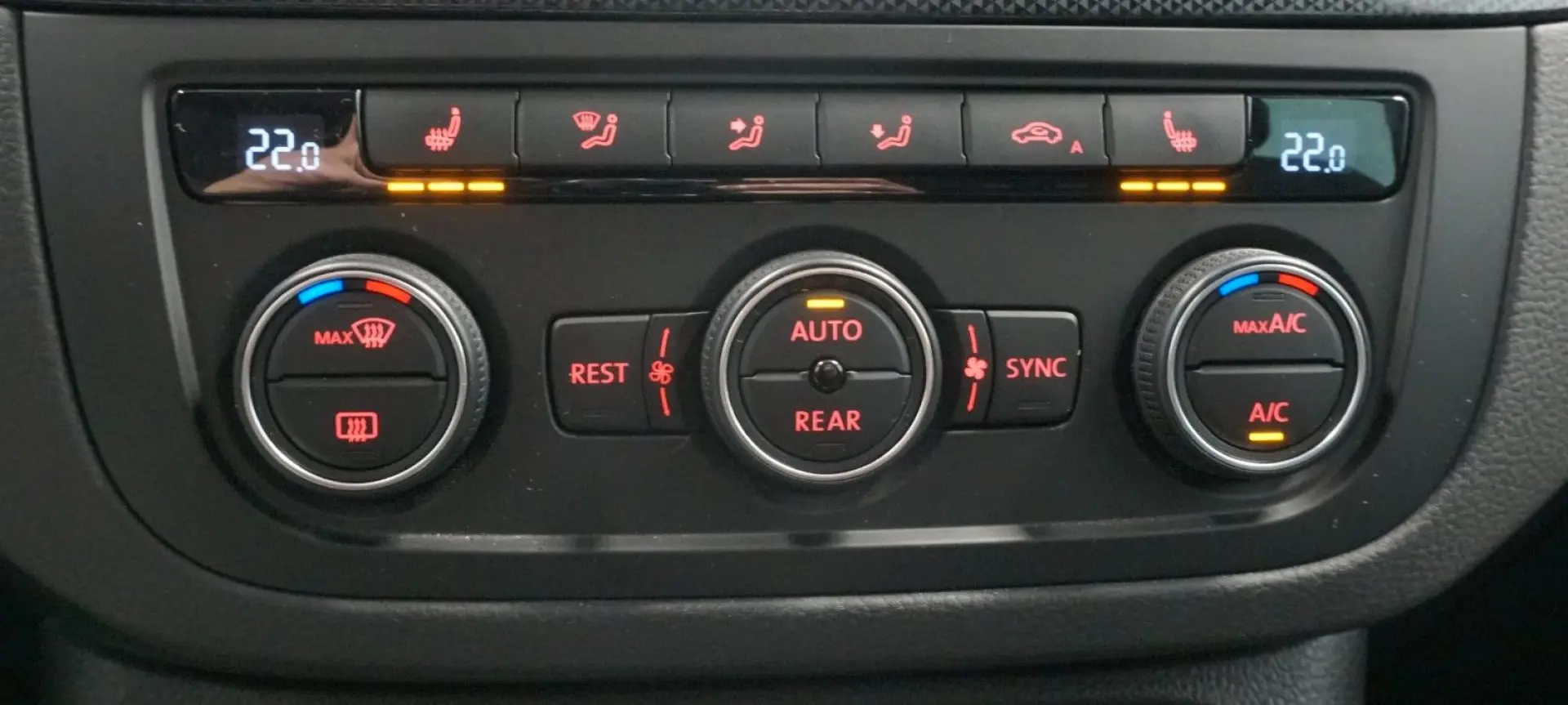 Sharan United 2.0 TDI  7 Sitzer  AHK NAVI