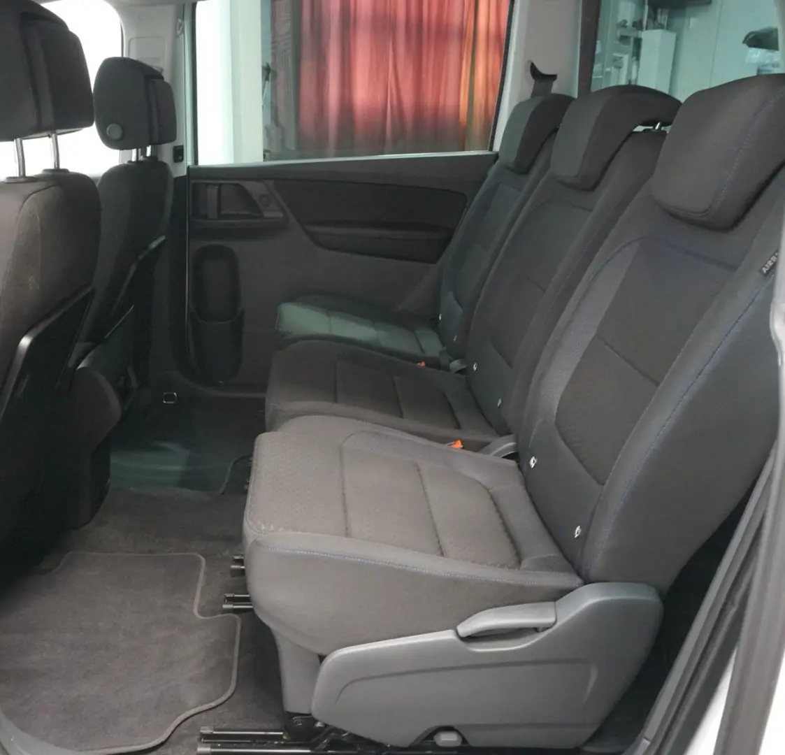 Sharan United 2.0 TDI  7 Sitzer  AHK NAVI